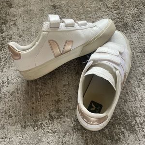 Veja Velcro shoes